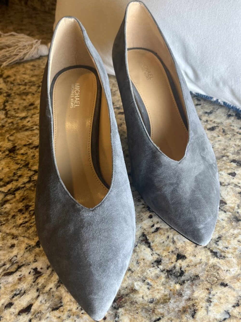Michael Kors Lizzy Gray Suede Pointed-Toe Pumps Size 9.5